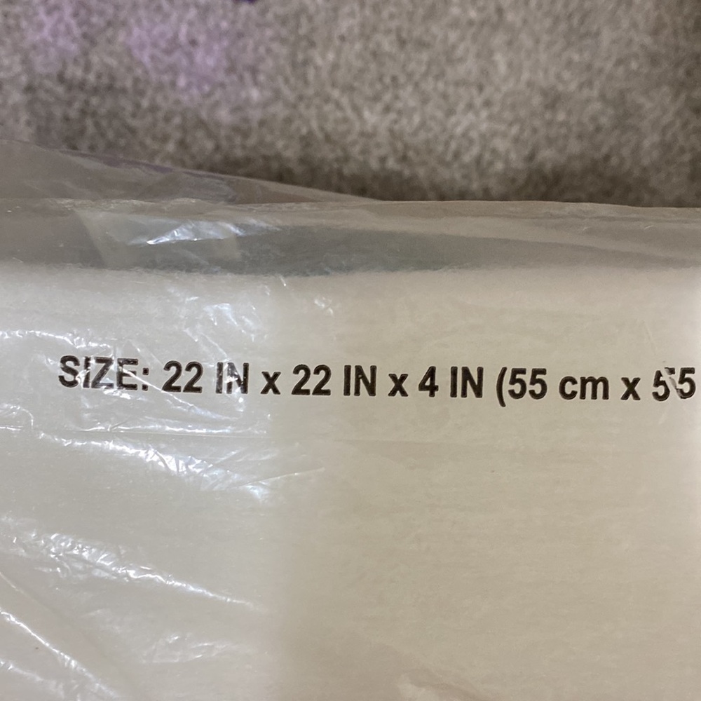 NU-Foam White Polyester Cushion Insert - 22 x 22 x 4 - Picture 3 of 4